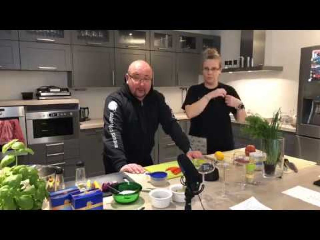 Perjantai-illan LivE: jouluiset kalaruuat