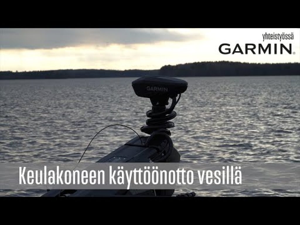 Keulakoneen käyttöönotto vesillä